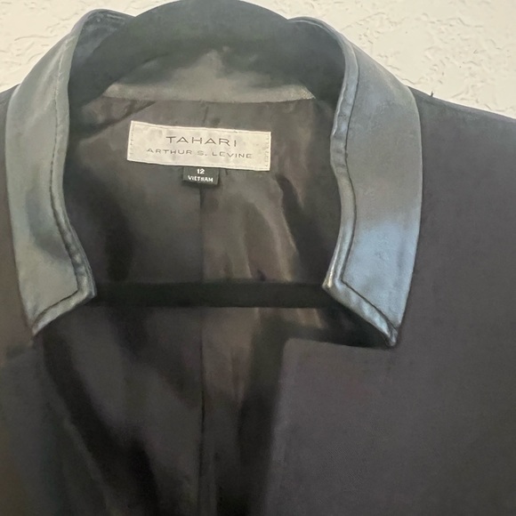 Jacket - Picture 5 of 7